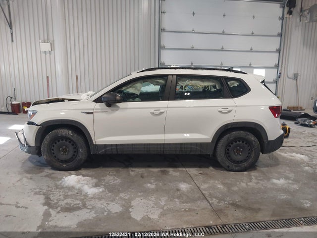 3VVAX7B25NM087973 Volkswagen TAOS S