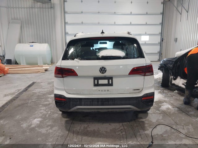 3VVAX7B25NM087973 Volkswagen TAOS S