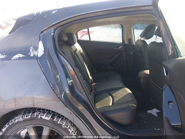 3MZBN1M3XJM192074 Mazda 3 Grand Touring