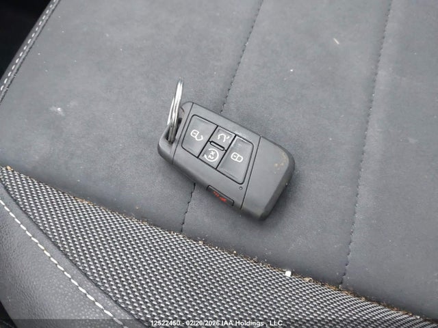 12522450 :رقم المزاد ، 3VVVX7B28RM045238 vin ، 2024 Volkswagen Taos Se مزاد بيع