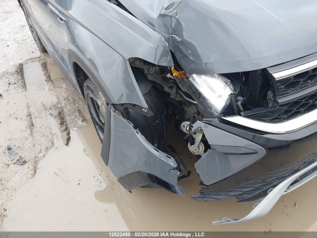 12522450 :رقم المزاد ، 3VVVX7B28RM045238 vin ، 2024 Volkswagen Taos Se مزاد بيع