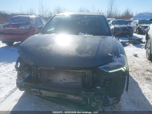 WA1AECF33L1082677 Audi Q3 PREMIUM