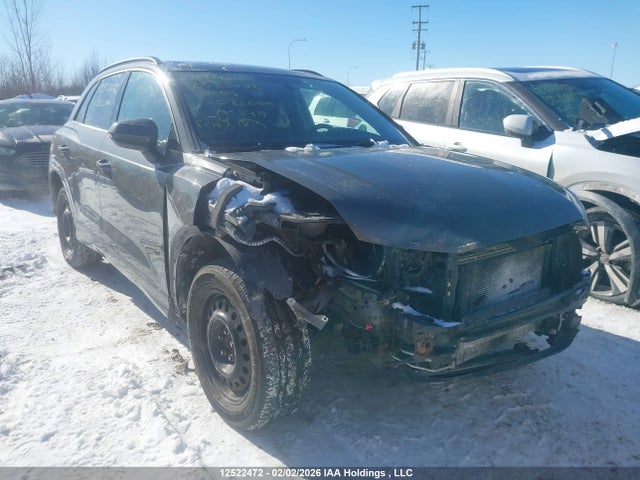 WA1AECF33L1082677 Audi Q3 PREMIUM