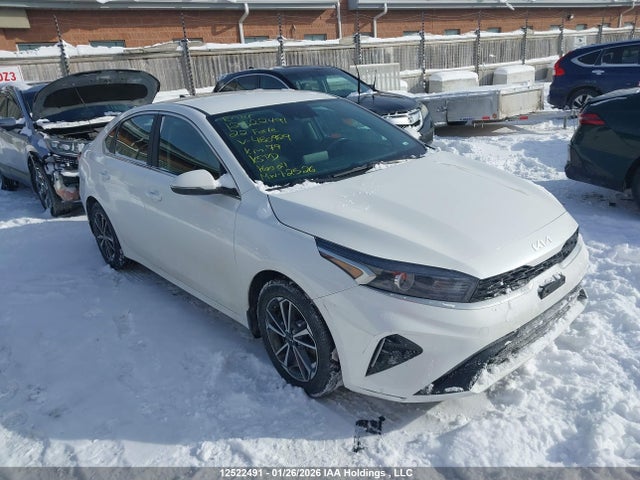 3KPF34AD1NE480929 KIA Forte Gt Line