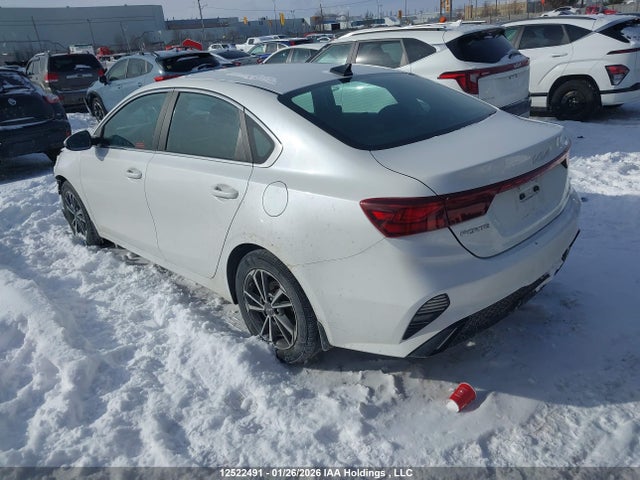 3KPF34AD1NE480929 KIA Forte Gt Line