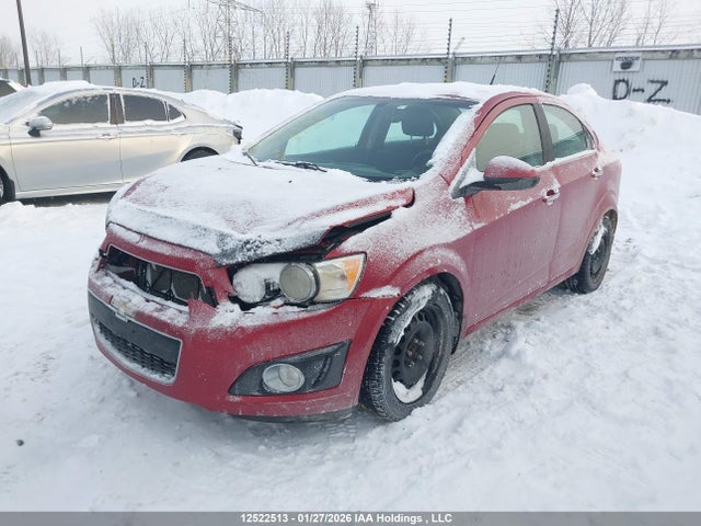 1G1JC5EHXE4129816 Chevrolet SONIC LT