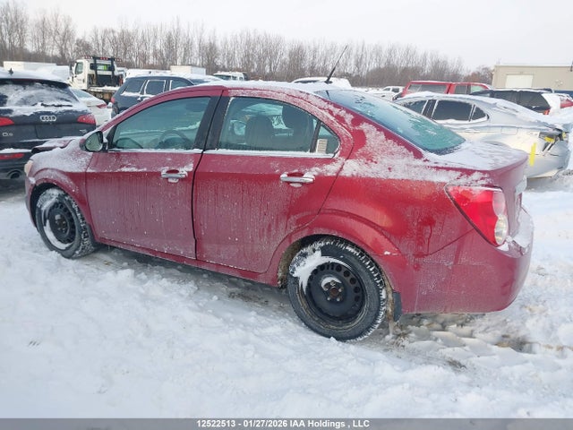 1G1JC5EHXE4129816 Chevrolet SONIC LT