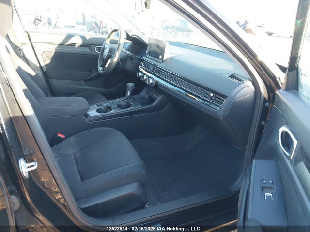 2HGFE2F23NH116913 Honda Civic Lx