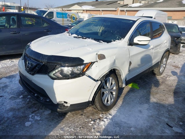 JN1BJ1CP3JW158208 Nissan Qashqai S/sv