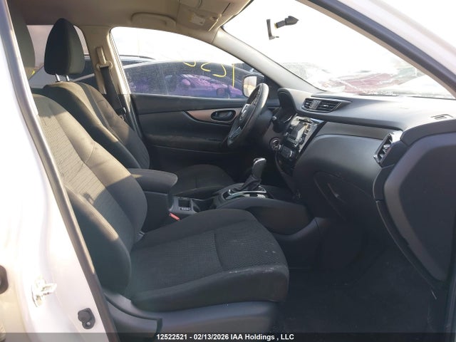 JN1BJ1CP3JW158208 Nissan Qashqai S/sv