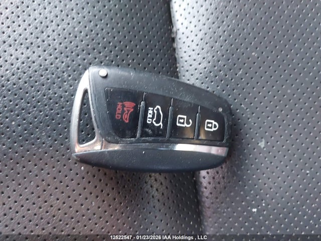 5XYZUDLA4HG423709 Hyundai SANTA FE SPORT