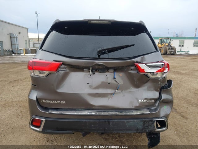 5TDJZRFH6KS985576 Toyota Highlander Se/xle