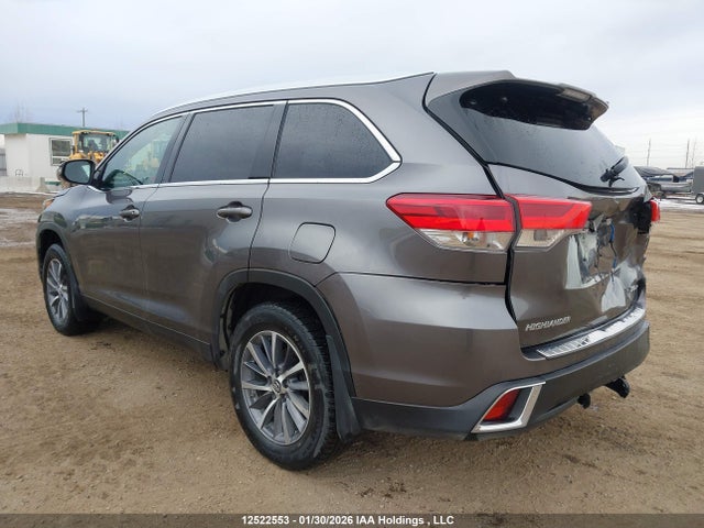 5TDJZRFH6KS985576 Toyota Highlander Se/xle