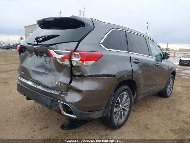 5TDJZRFH6KS985576 Toyota Highlander Se/xle