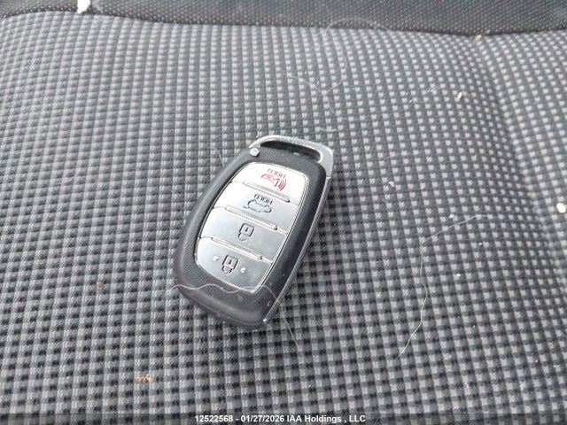 KMHD35LH8GU268302 Hyundai ELANTRA GT