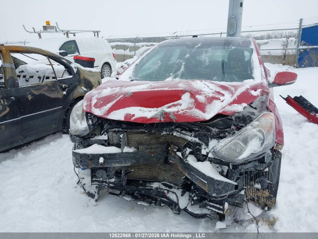 KMHD35LH8GU268302 Hyundai ELANTRA GT