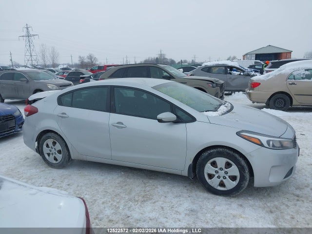 KIA Forte 2017 3KPFK4A70HE087439 Image 13