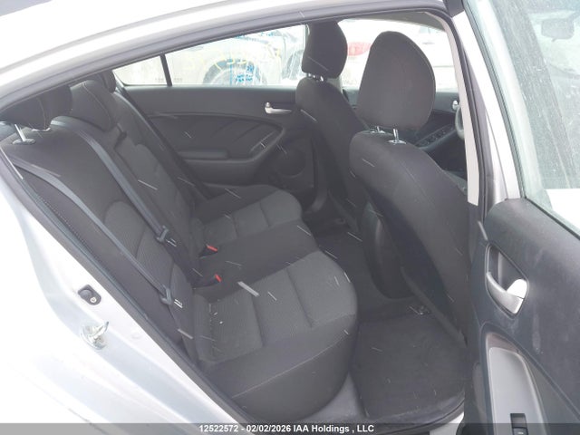 KIA Forte 2017 3KPFK4A70HE087439 Image 8