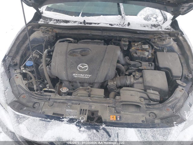 3MZBM1V70FM235039 Mazda 3 TOURING