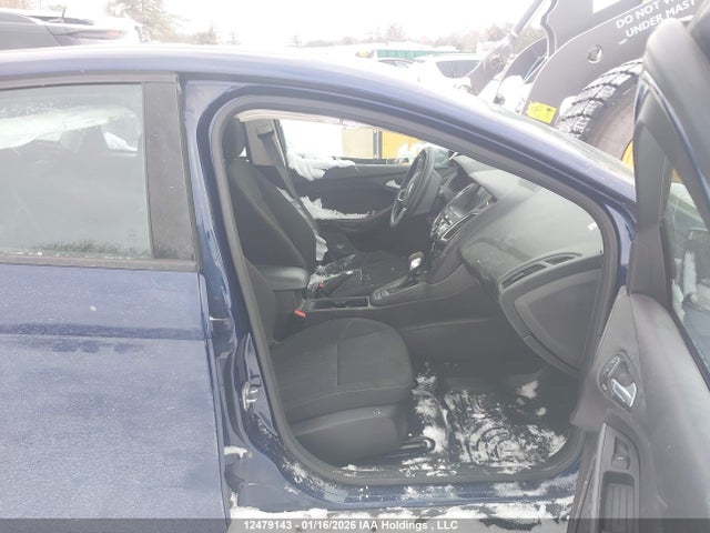 1FADP3M28HL273374 Ford FOCUS SEL