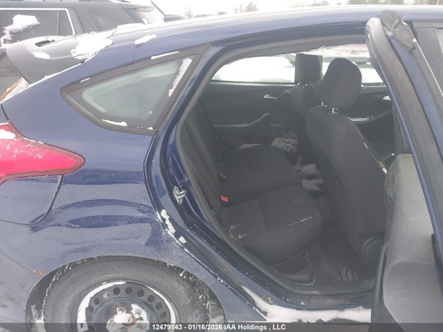 1FADP3M28HL273374 Ford FOCUS SEL