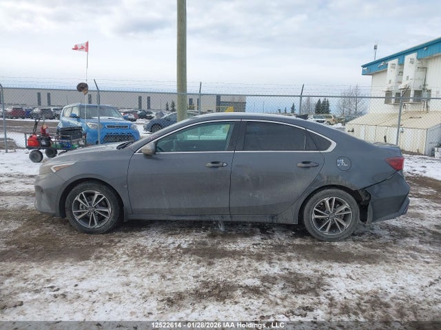 3KPF34ADXNE478922 KIA Forte Gt Line