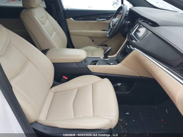 1GYKNBRS7KZ205768 Cadillac XT5