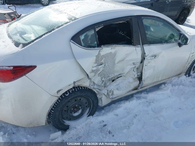 JM1BN1V76H1108067 Mazda 3 TOURING