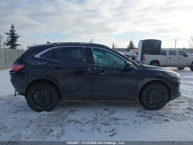 1FMCU9H90LUB33102 Ford ESCAPE SEL