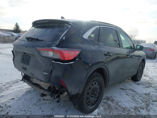 1FMCU9H90LUB33102 Ford ESCAPE SEL