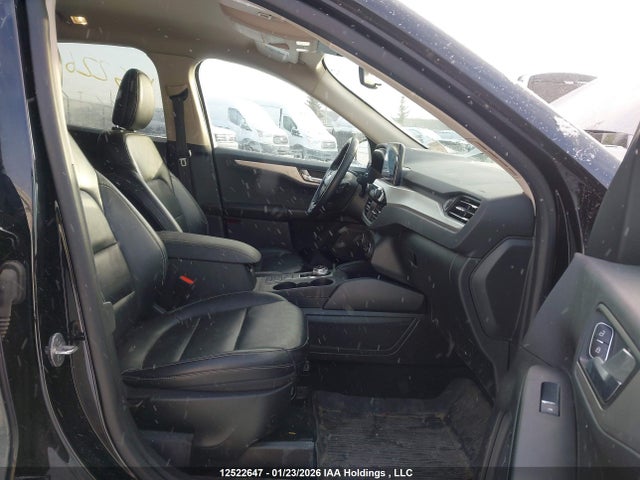 1FMCU9H90LUB33102 Ford ESCAPE SEL