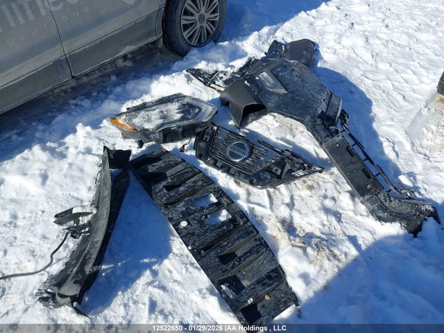 5N1AT2MV0LC813981 Nissan Rogue