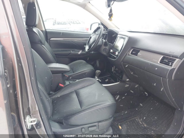 Продаж на аукціоні авто 2020 Mitsubishi Outlander, vin: JA4AZ2A34LZ608175, номер лоту: 12522651
