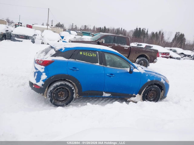 JM1DKBC78G0103192 Mazda Cx-3 Gs