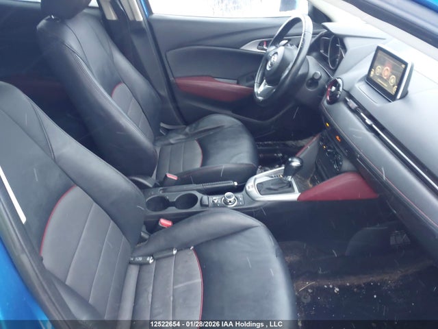 JM1DKBC78G0103192 Mazda Cx-3 Gs