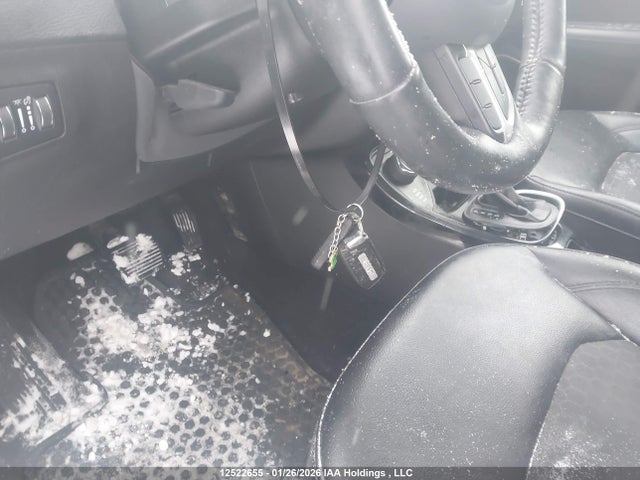 3C4NJDBBXKT621261 Jeep Compass Latitude