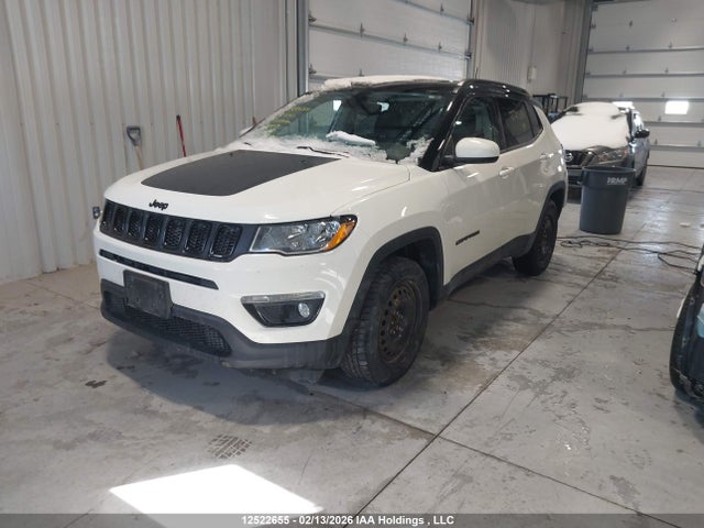 3C4NJDBBXKT621261 Jeep Compass Latitude