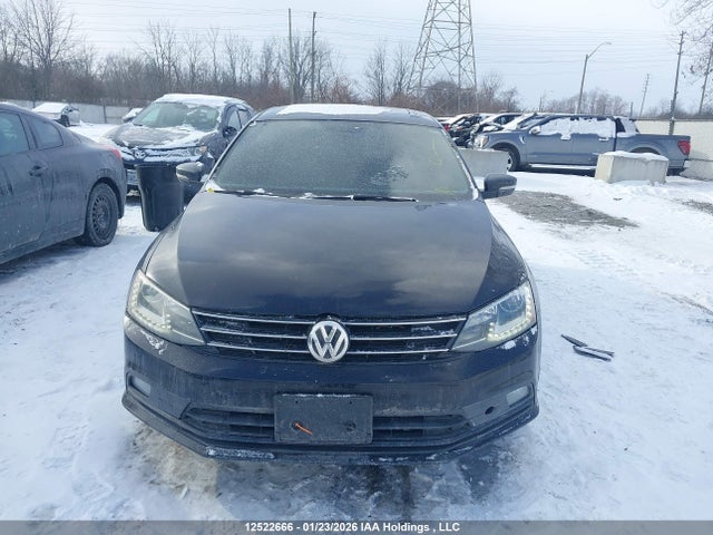 3VWLA7AJ7FM234973 Volkswagen Jetta