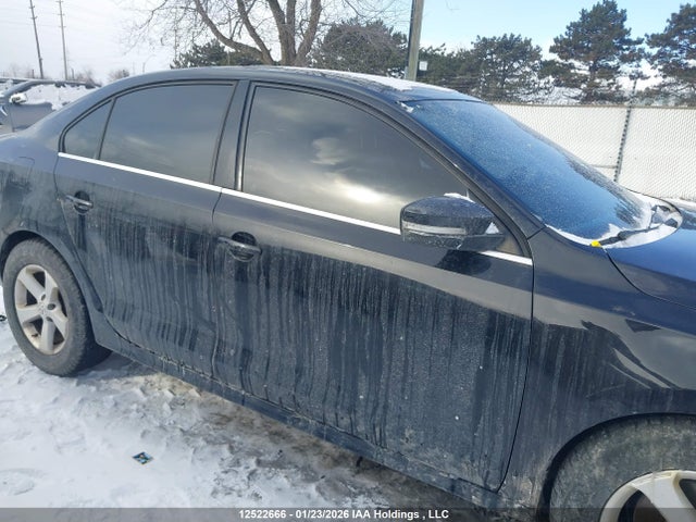 3VWLA7AJ7FM234973 Volkswagen Jetta