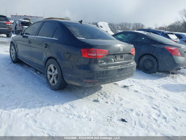 3VWLA7AJ7FM234973 Volkswagen Jetta