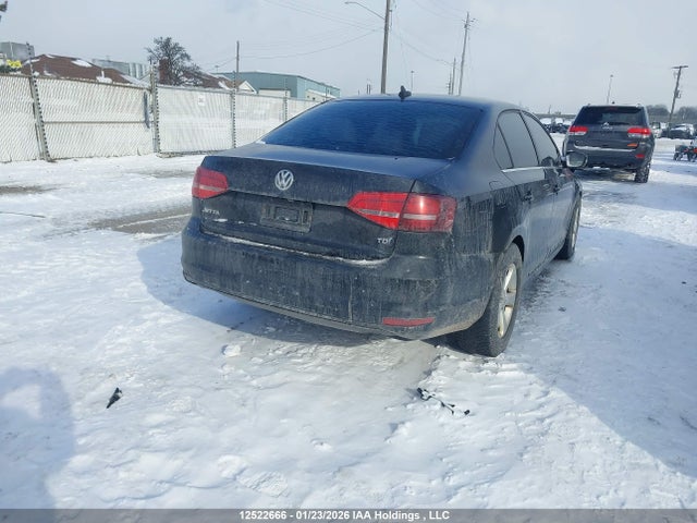 3VWLA7AJ7FM234973 Volkswagen Jetta