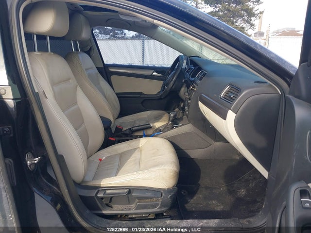 3VWLA7AJ7FM234973 Volkswagen Jetta