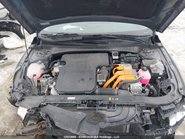 KMHLN4DJ9SU131041 Hyundai Elantra Hybrid Luxury