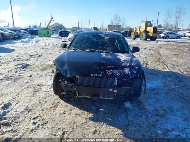2025 Kia K4 Ex/ex+ მანქანა იყიდება აუქციონზე, vin: 3KPFU4DE0SE176309, აუქციონის ნომერი: 12522713