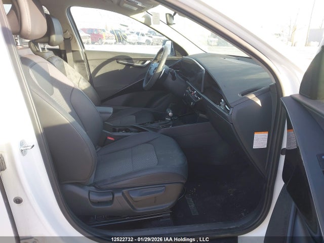 KNDCR3LE6R5123748 KIA Niro Ex/ex Premium
