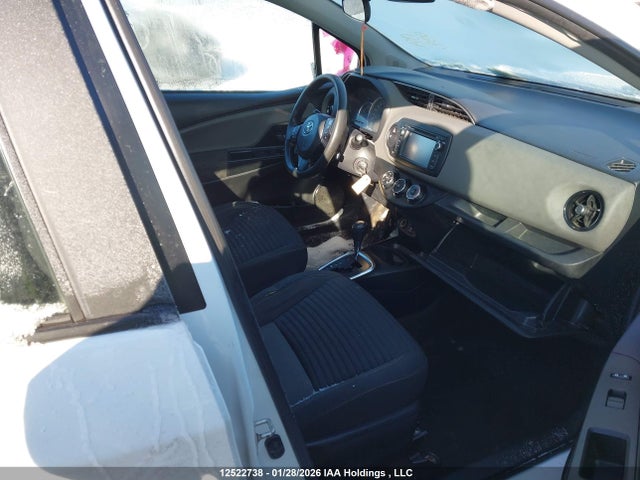 VNKKTUD3XJA093737 Toyota Yaris