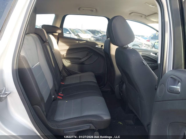 1FMCU9GXXEUD82901 Ford ESCAPE SE