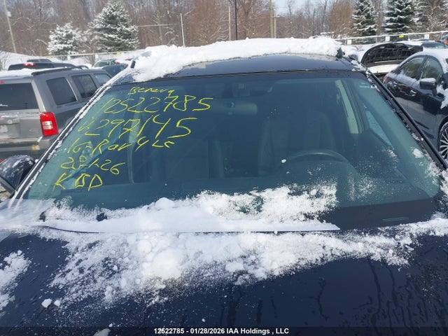 2T3ZFREV0GW297145 Toyota RAV4 LE
