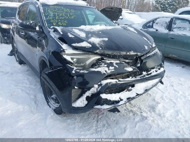 2T3ZFREV0GW297145 Toyota RAV4 LE