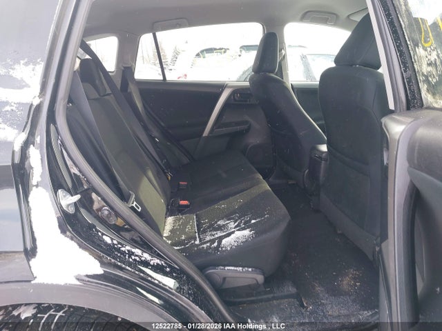 2T3ZFREV0GW297145 Toyota RAV4 LE